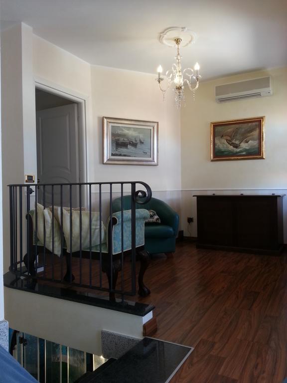 Vescovo Pitirro 3* Termoli