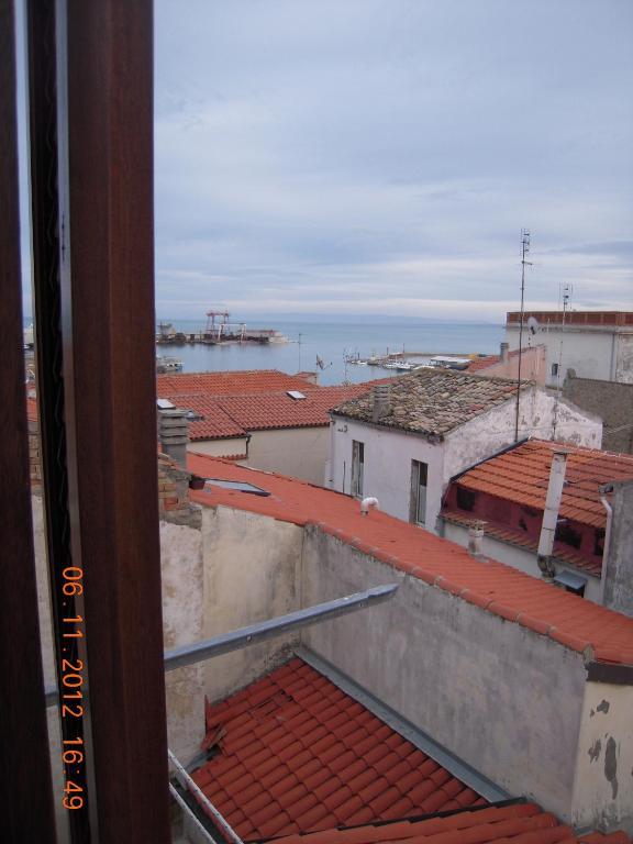 Vescovo Pitirro 3* Termoli