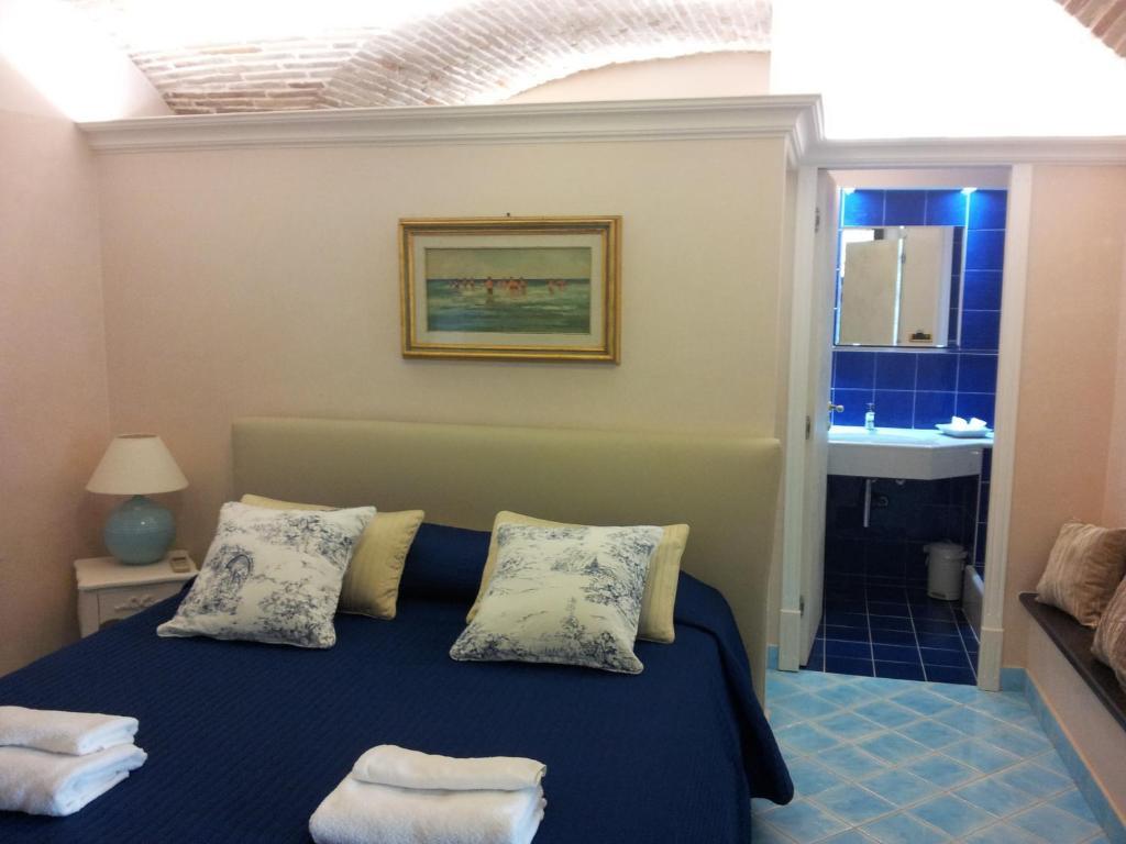Vescovo Pitirro 3* Termoli