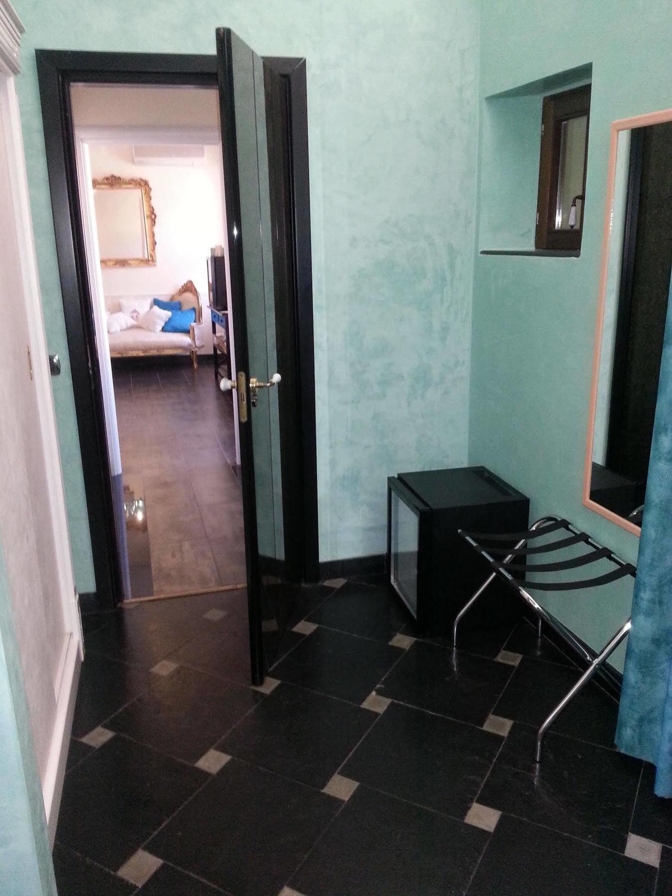 Vescovo Pitirro 3* Termoli