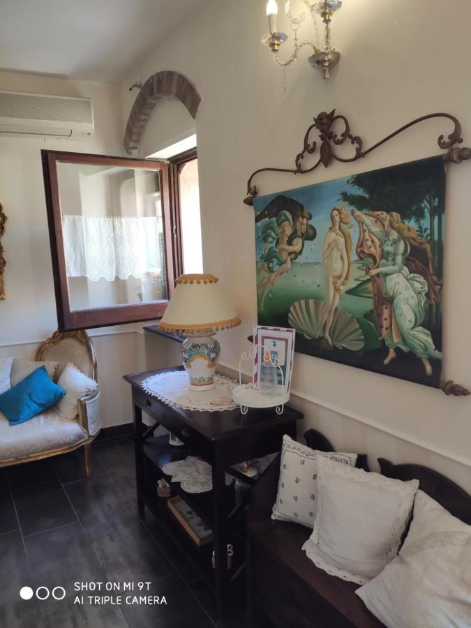 Vescovo Pitirro Bed & Breakfast